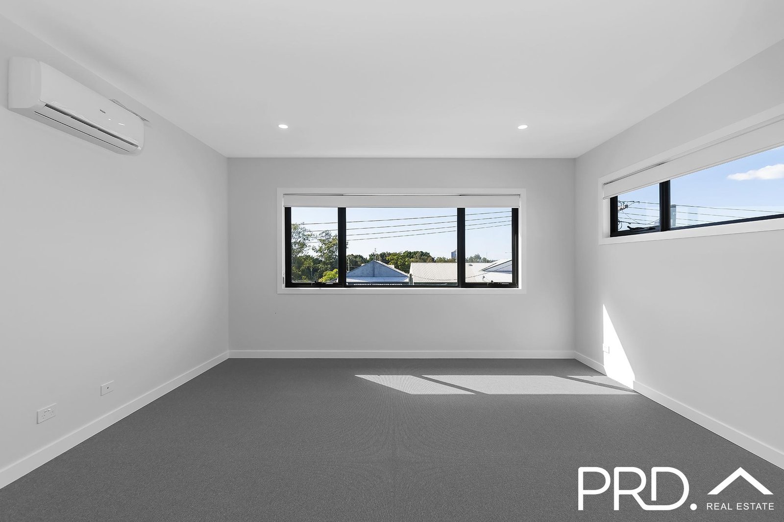 3/13 Robert Street MUDGEERABA 7