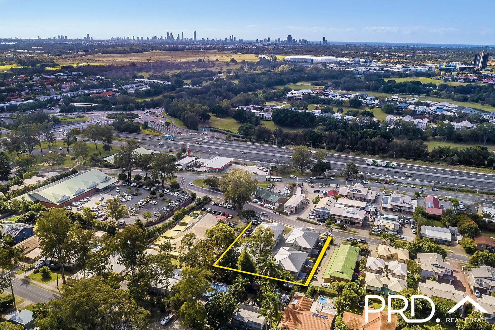 3/13 Robert Street MUDGEERABA 13