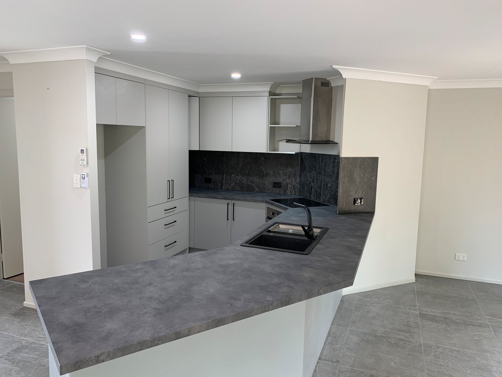 3/13 Russ Hammond Close KORORA 6