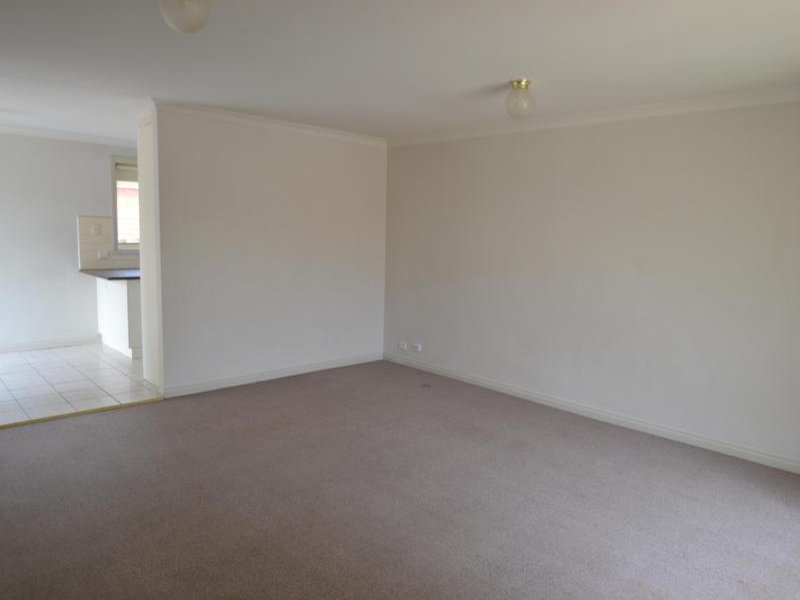 Gallery: 3/130 Lower Dandenong Road