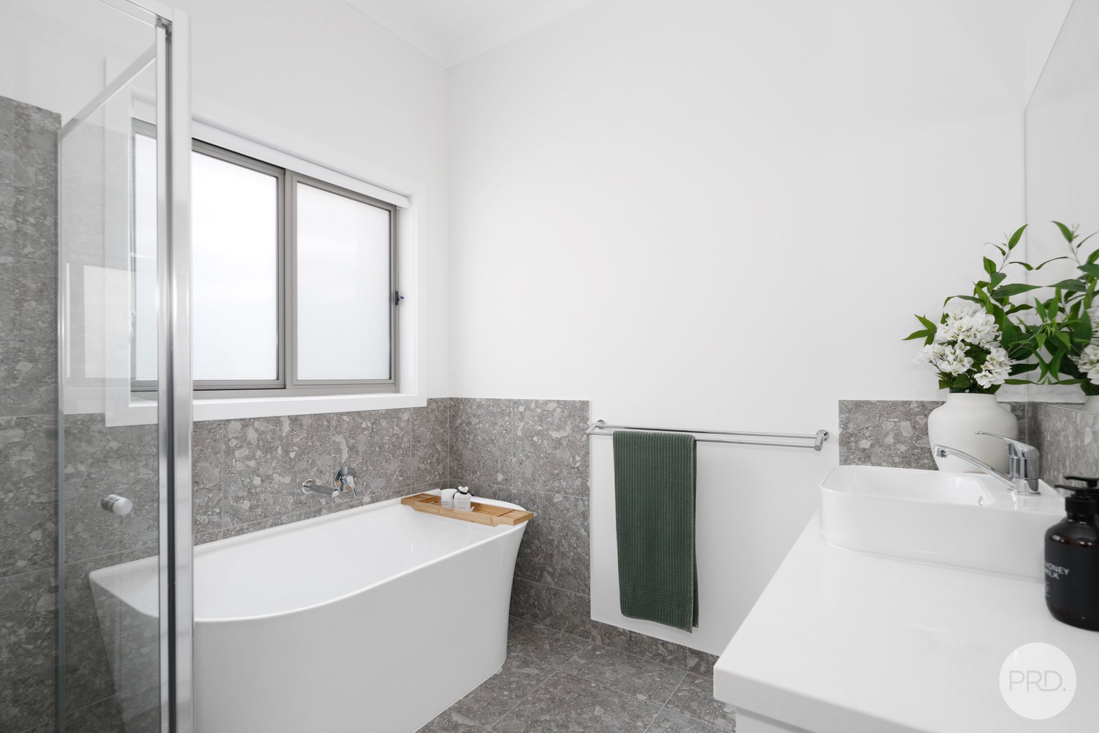 3/1304A Gregory Street LAKE WENDOUREE 4