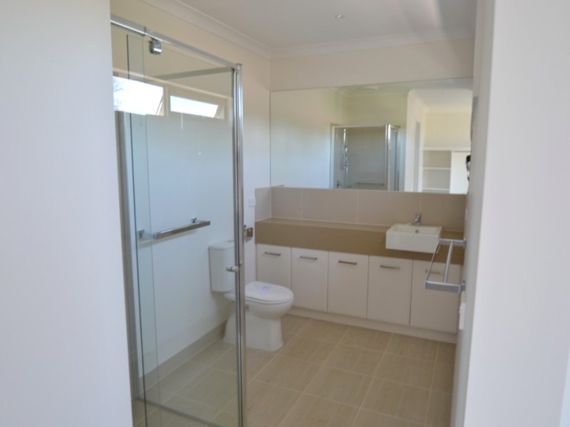 Gallery: 3/131 Balcombe Road
