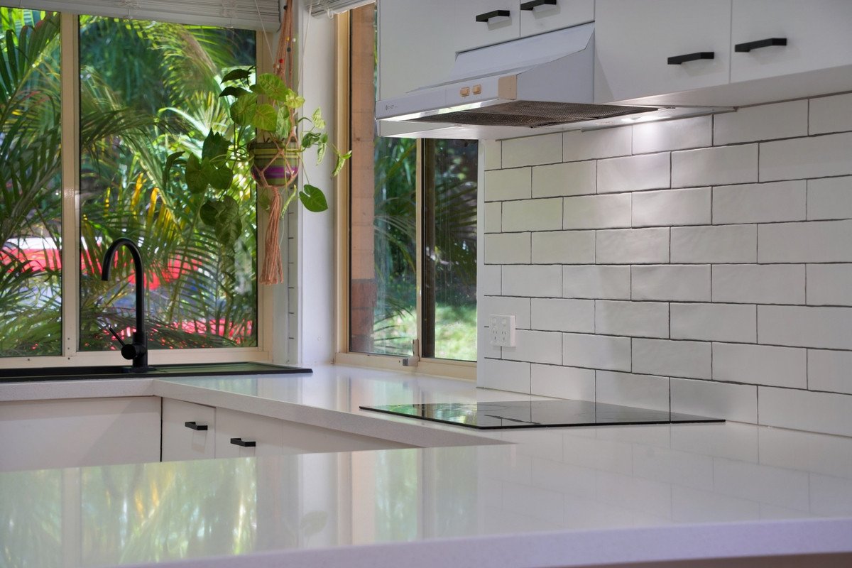 31/31 Simpsons Road Elanora 3