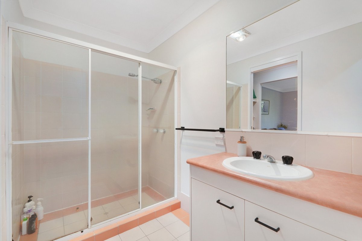 31/31 Simpsons Road Elanora 10