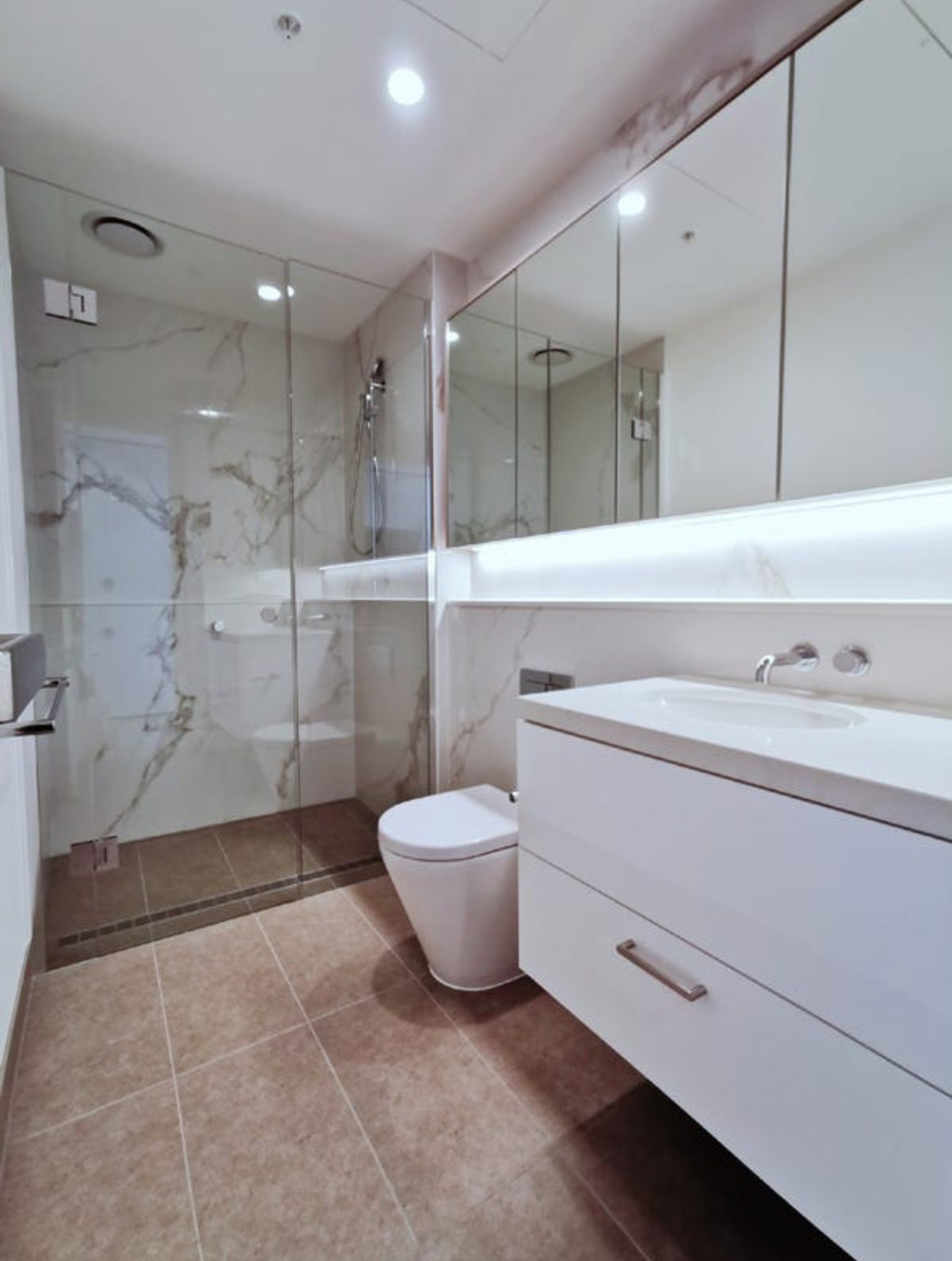 Gallery: 313/111 Canning Street
