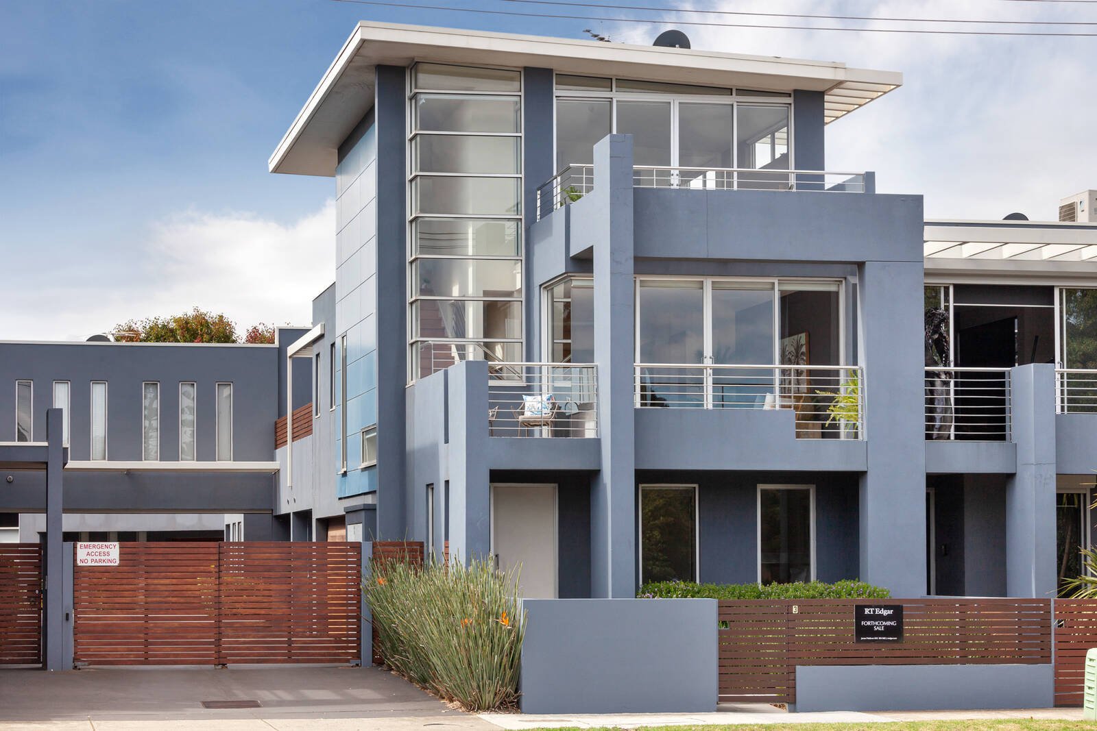 Real Estate and Property in 3/135 Ormond Esplanade, Elwood, VIC