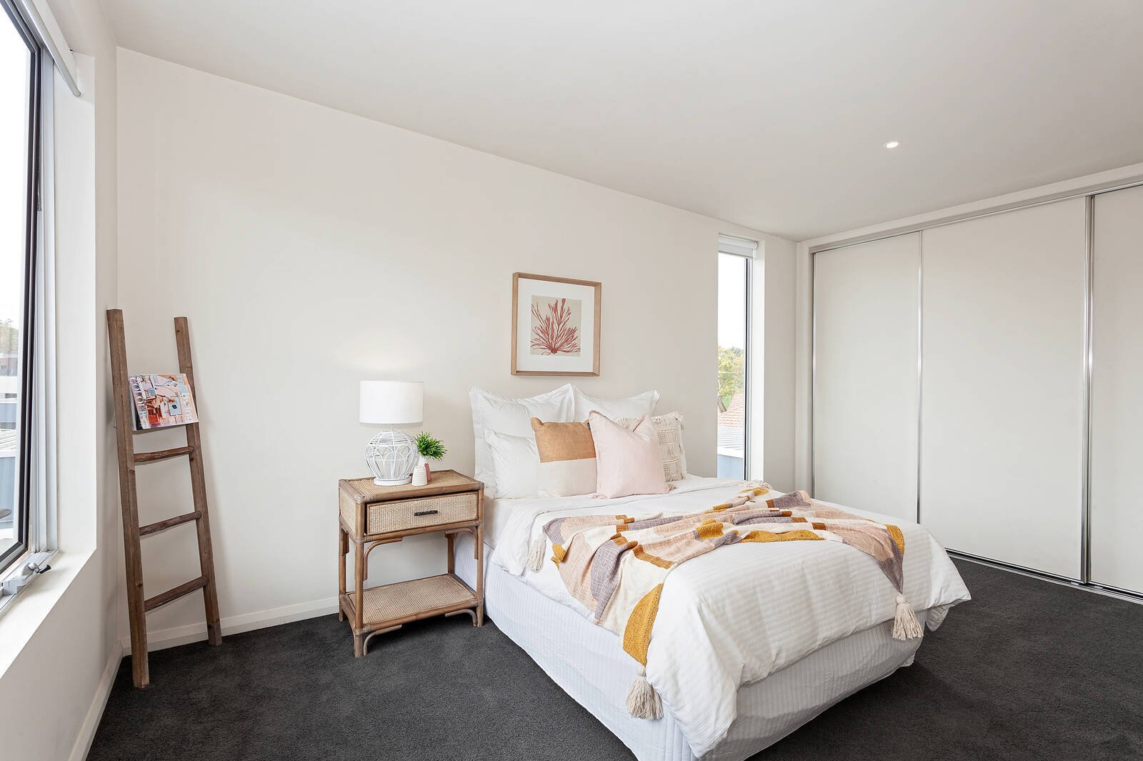 Real Estate and Property in 3/135 Ormond Esplanade, Elwood, VIC