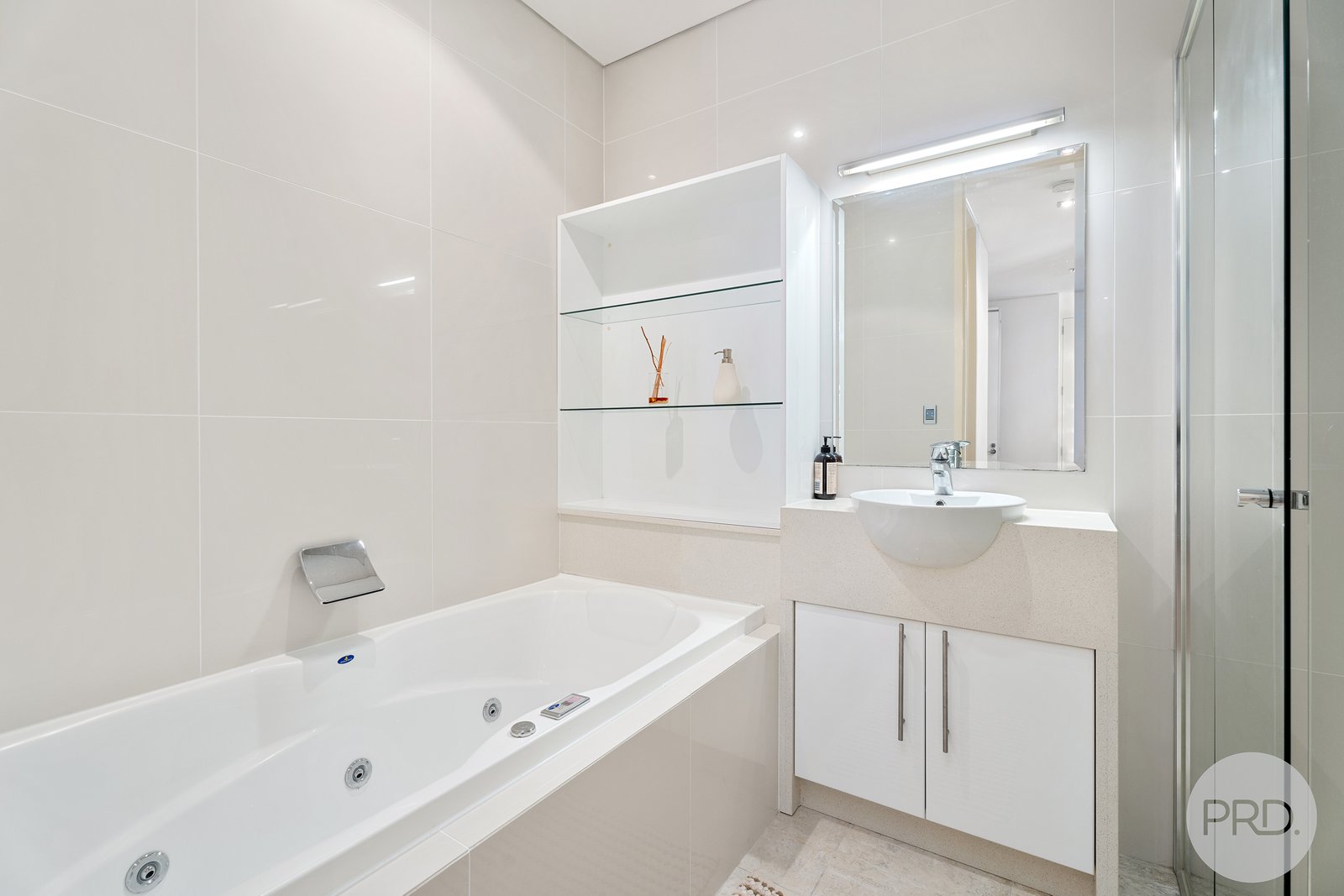 3/135 Soldiers Point Road SOLDIERS POINT 12