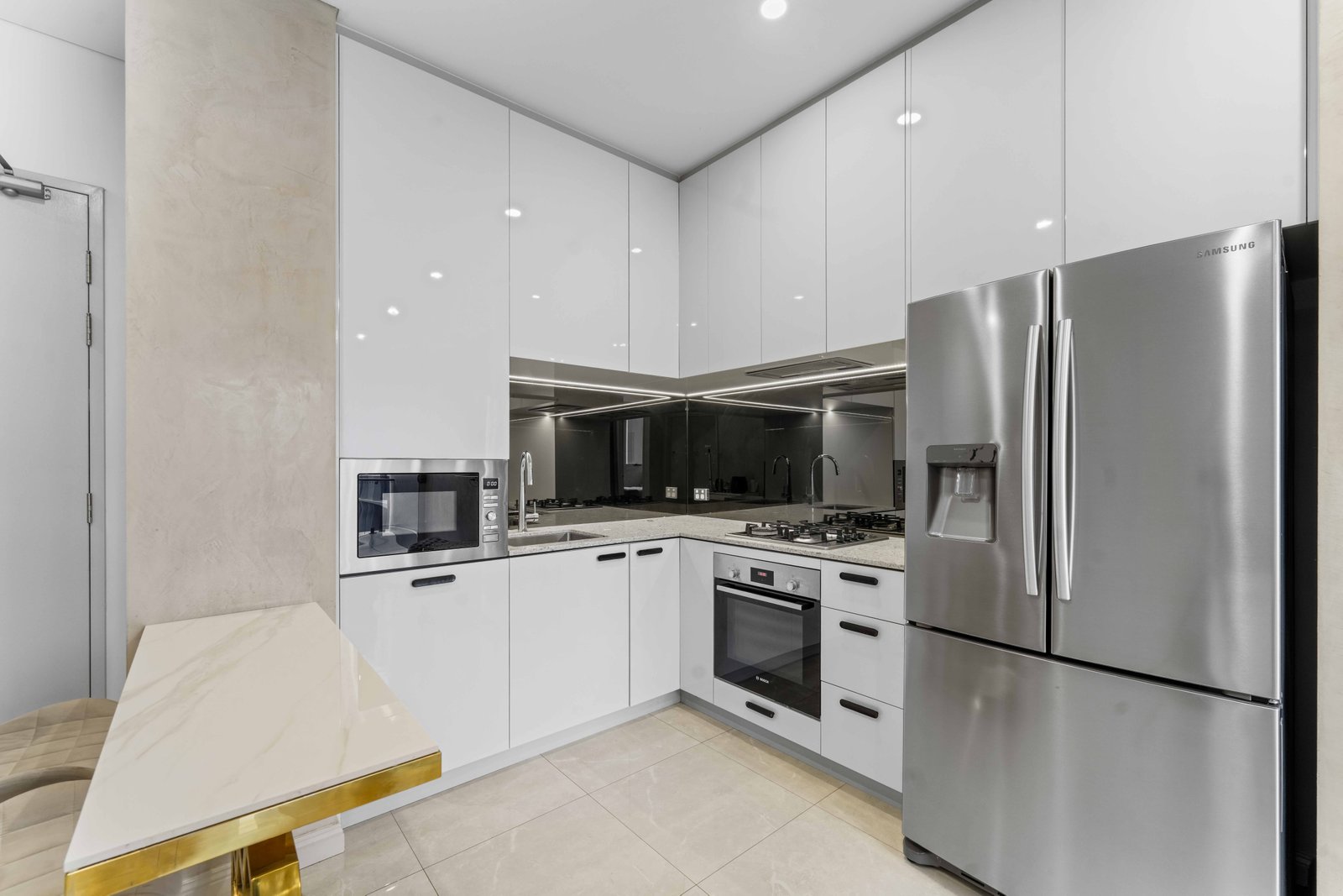 313/551-555 Gardeners Road MASCOT 3