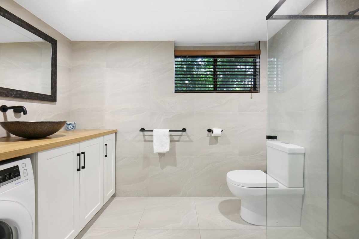 3/1356 Gold Coast Highway Palm Beach 9