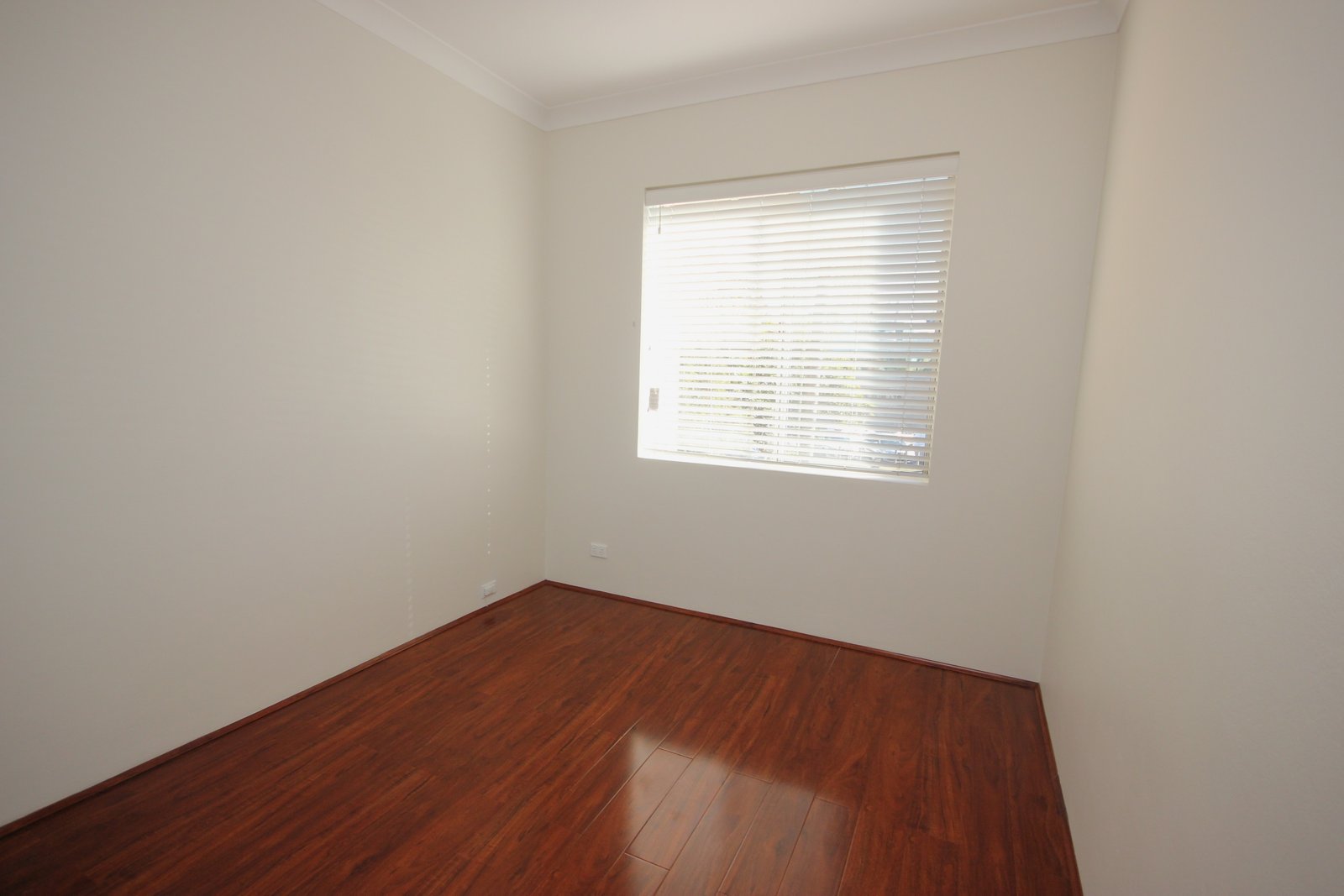 3/138 Chuter Avenue SANS SOUCI 3