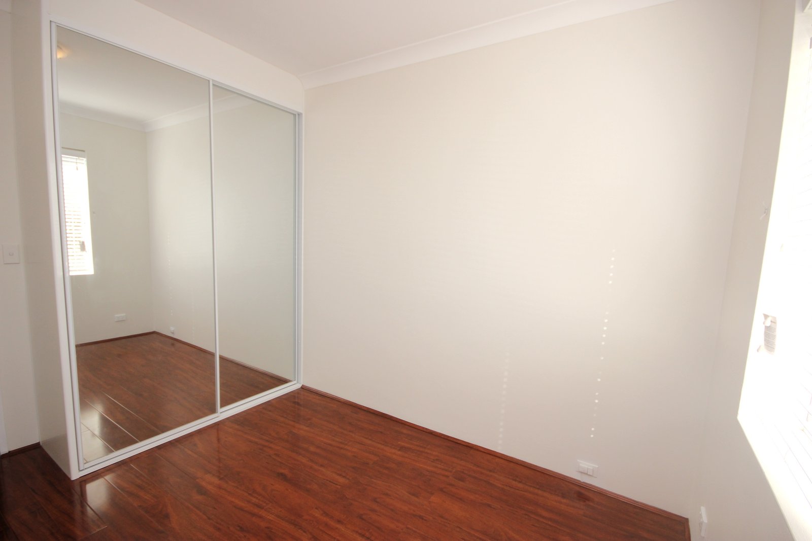 3/138 Chuter Avenue SANS SOUCI 4