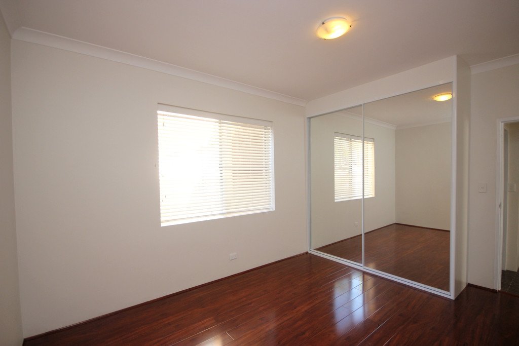 3/138 Chuter Avenue SANS SOUCI 7
