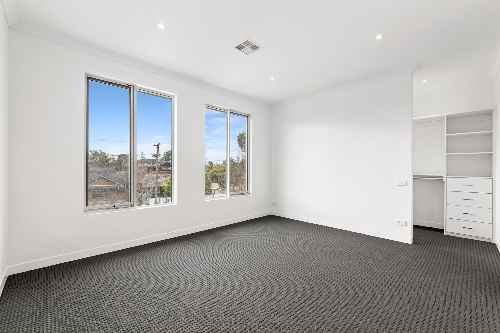 Gallery: 313a Jasper Road
