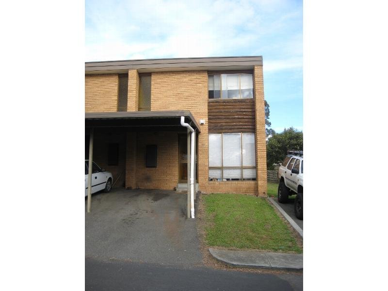 31/4 Clifford Court HOWRAH 12
