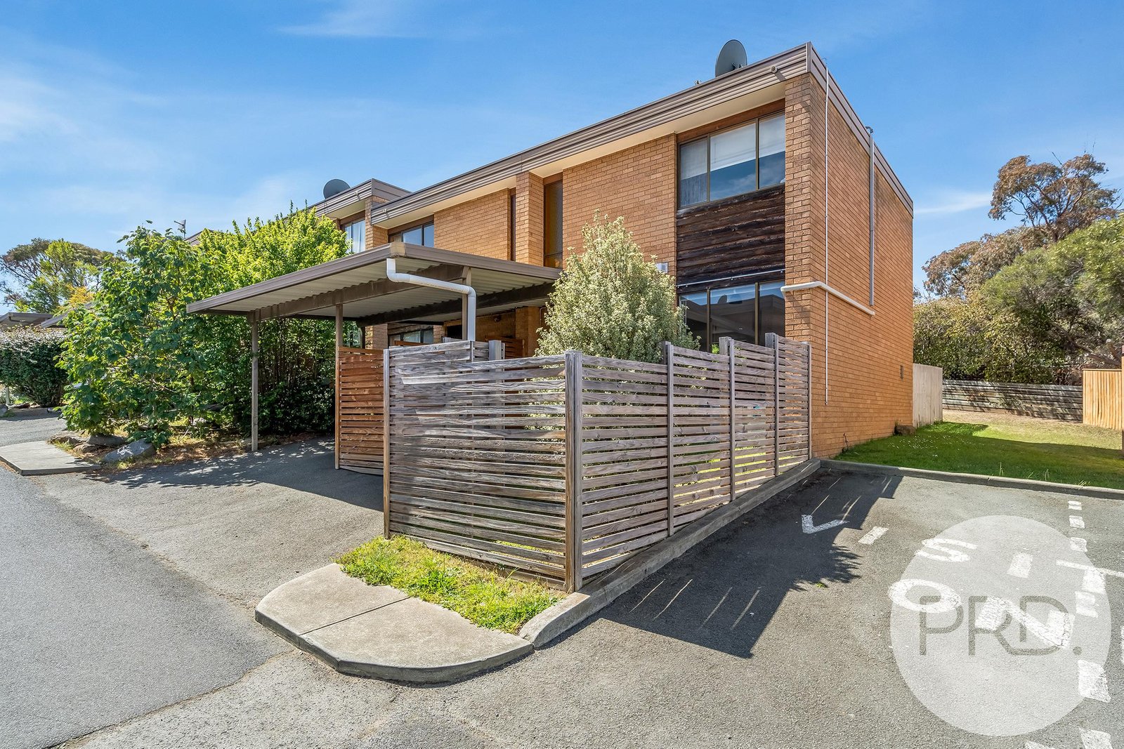 31/4 Clifford Court HOWRAH 1
