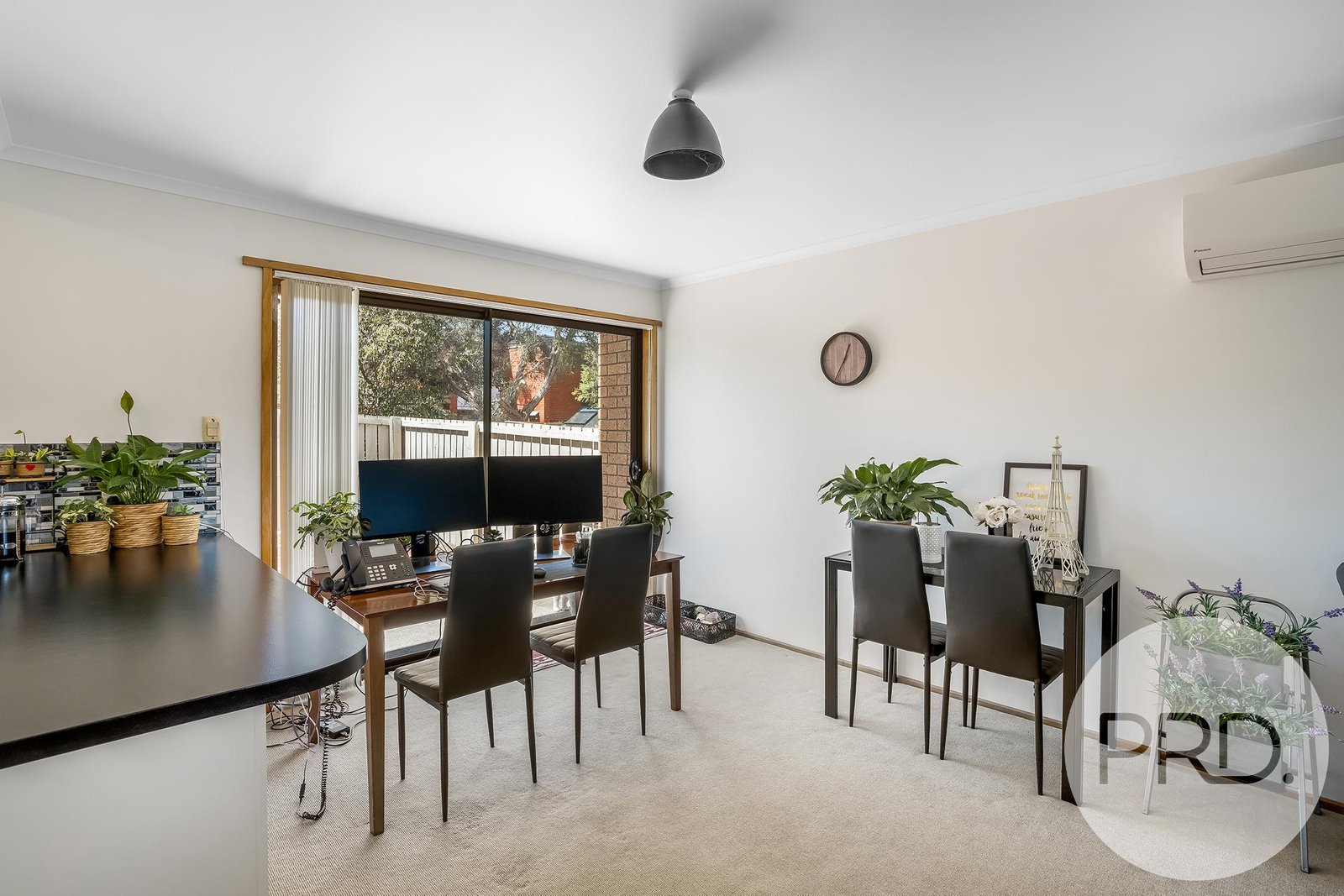 31/4 Clifford Court HOWRAH 10