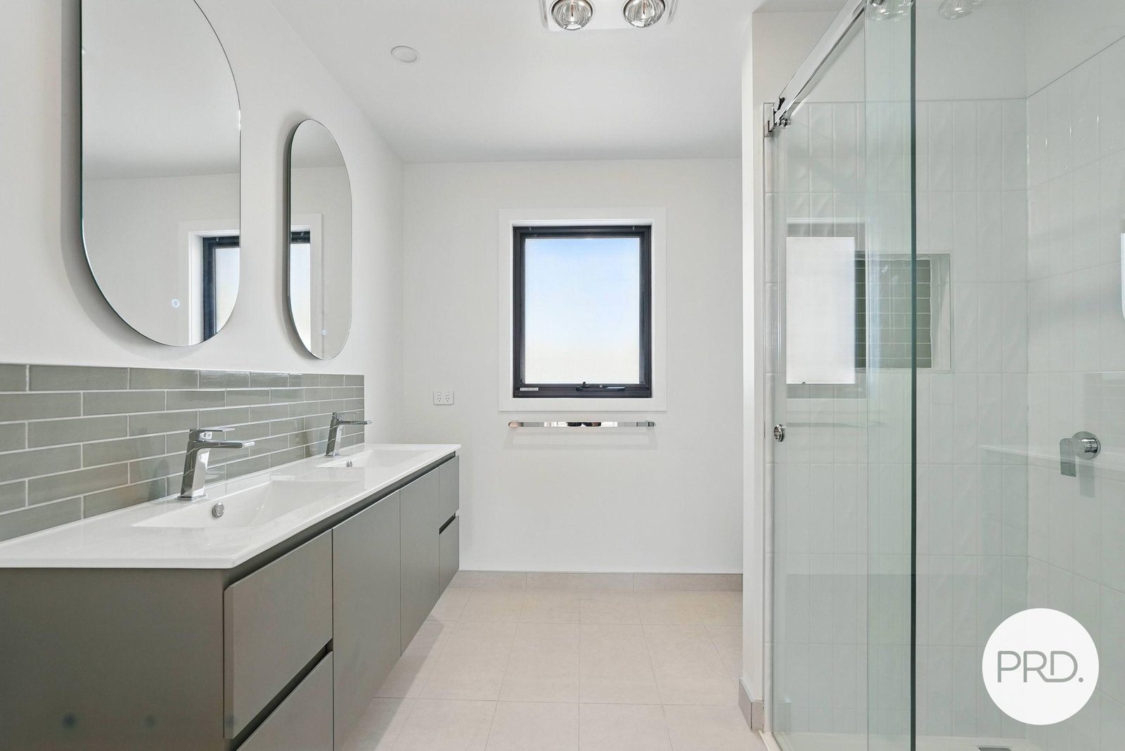 3/14 Dulcie Court OAKDOWNS 4