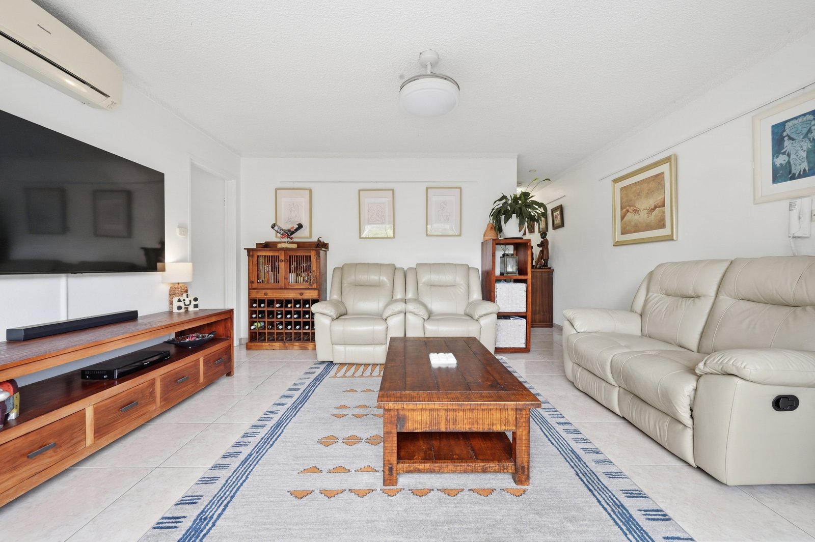 3/14 Grace Campbell Crescent HILLSDALE 4