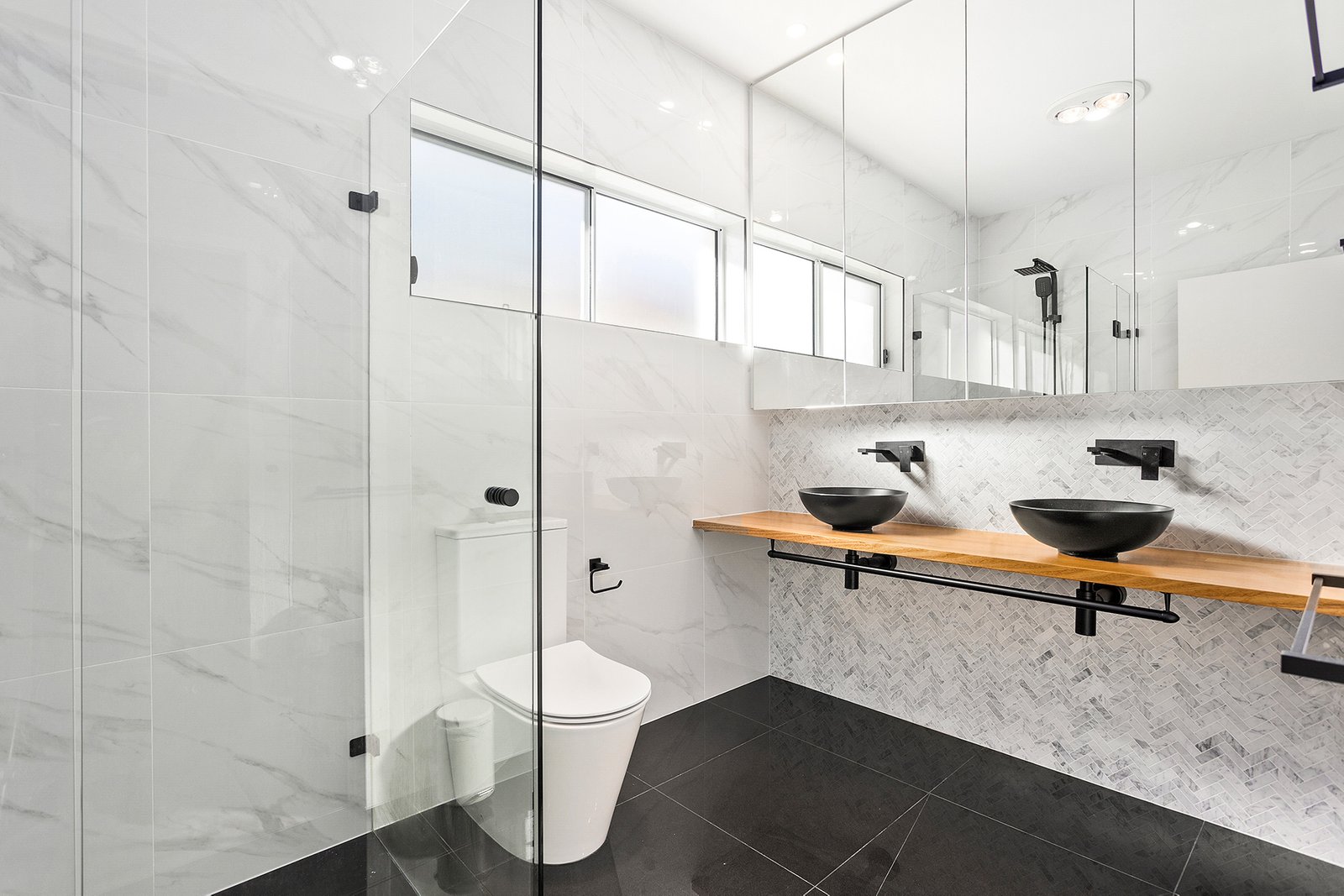 3/14 Jeffcoat Street ALBION PARK 2