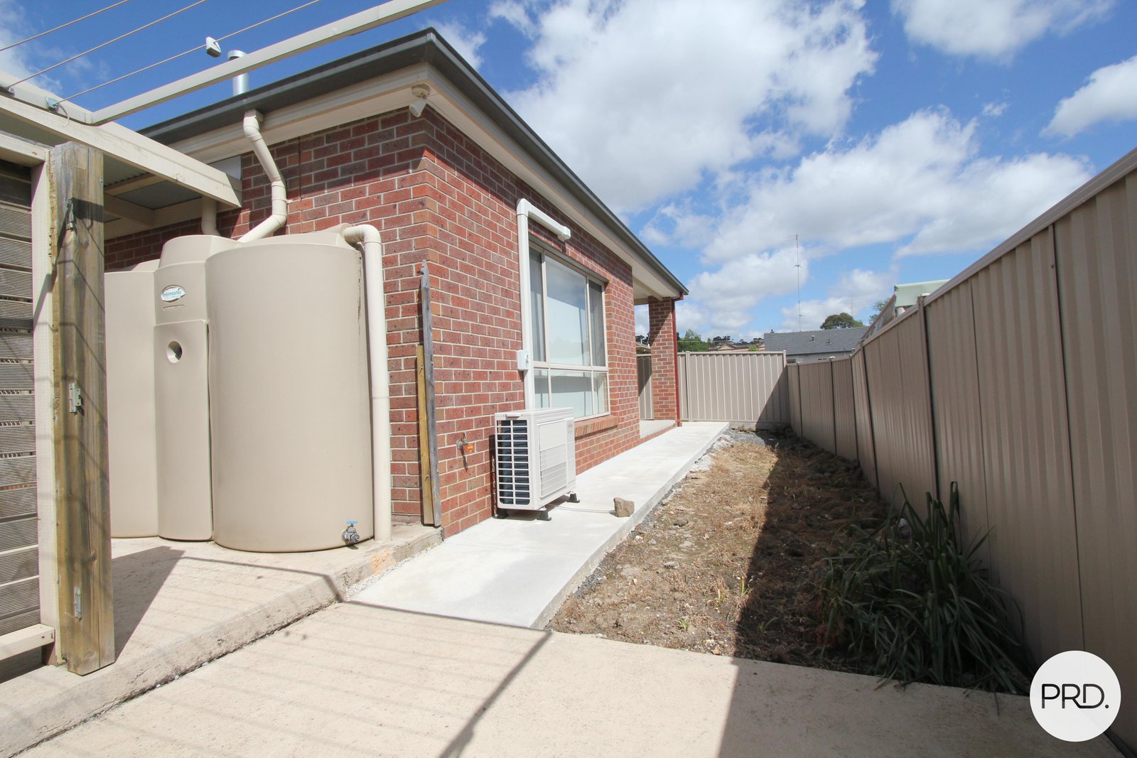 314 Kinnersley Avenue CANADIAN 12