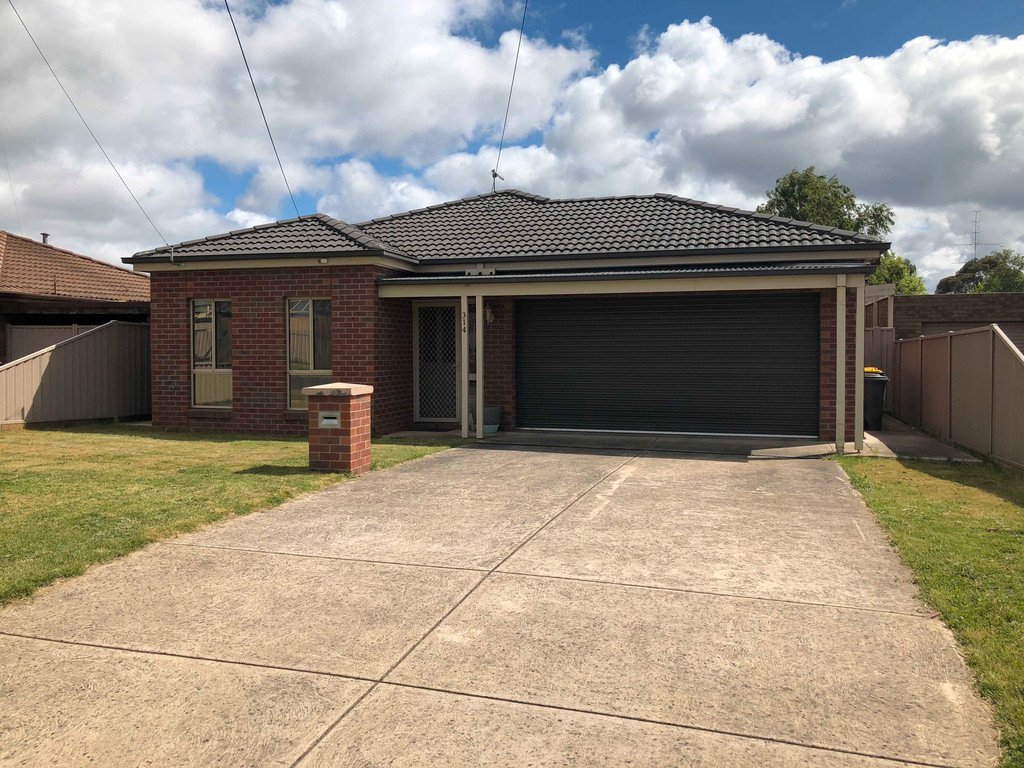 314 Kinnersley Avenue CANADIAN 1