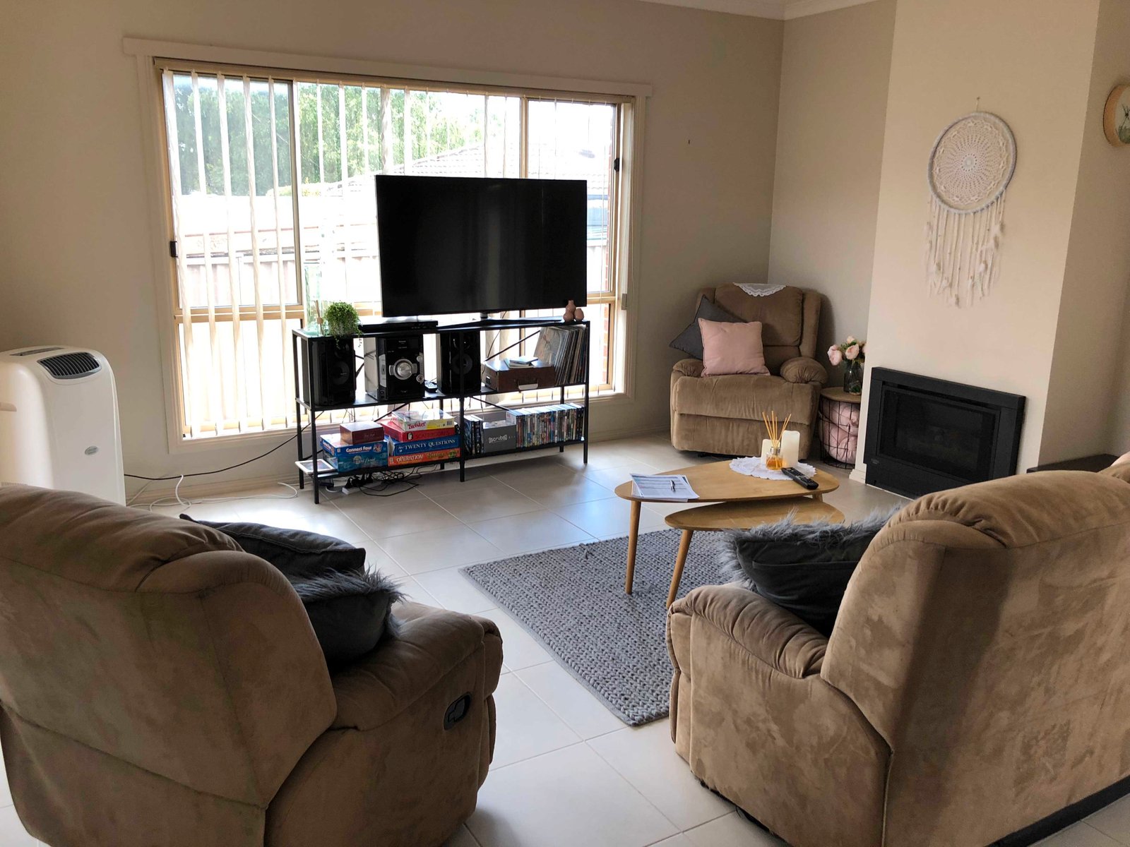 314 Kinnersley Avenue CANADIAN 8