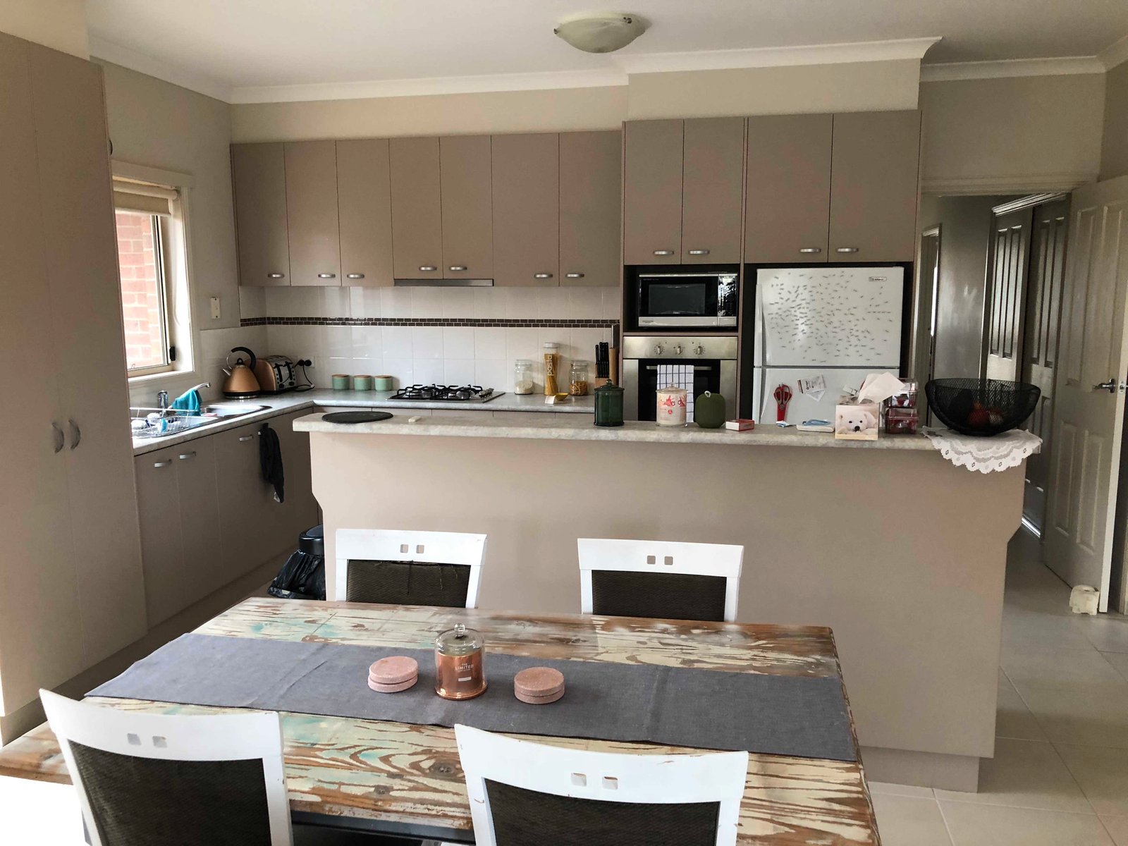 314 Kinnersley Avenue CANADIAN 11