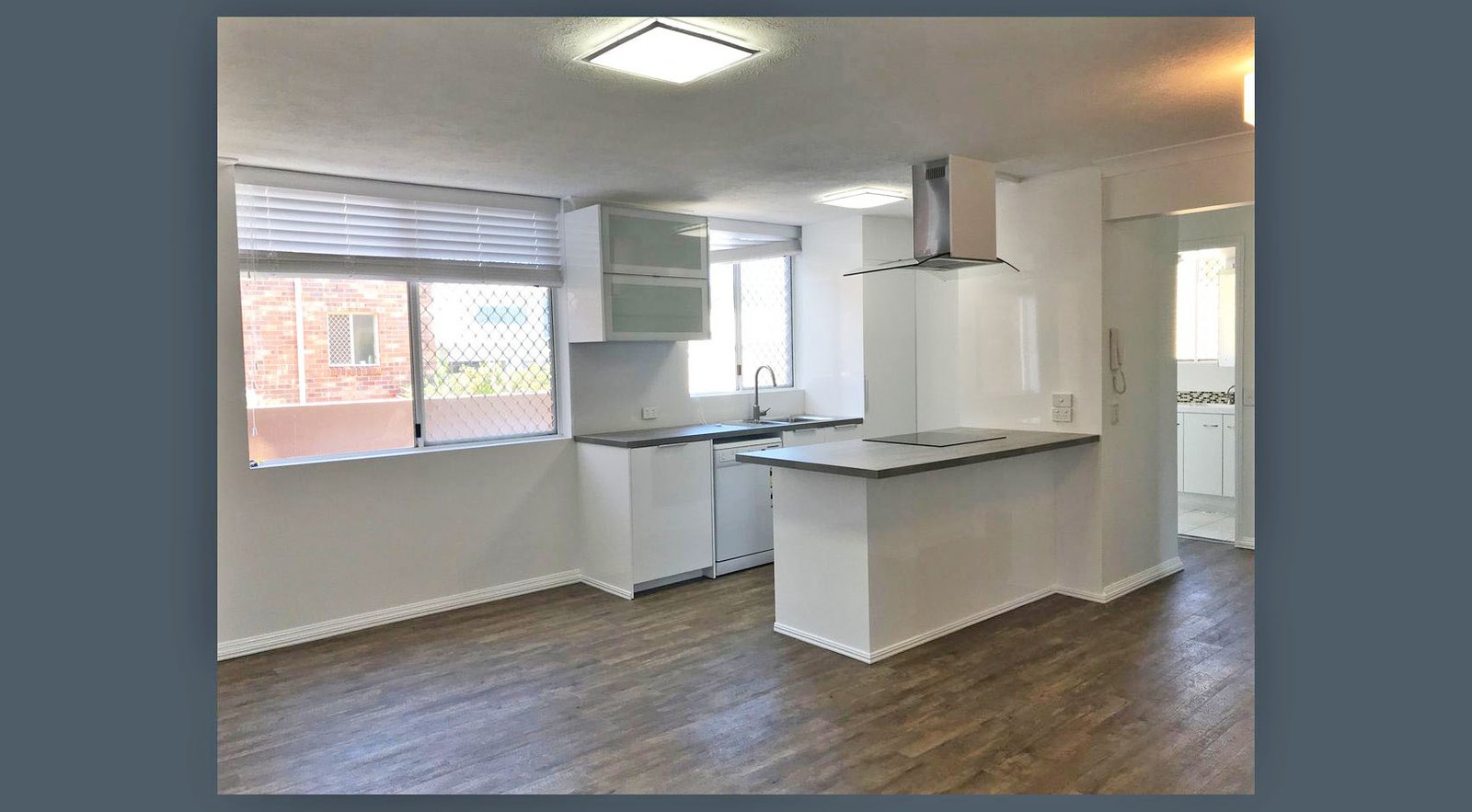 3/14 Third Avenue PALM BEACH 2