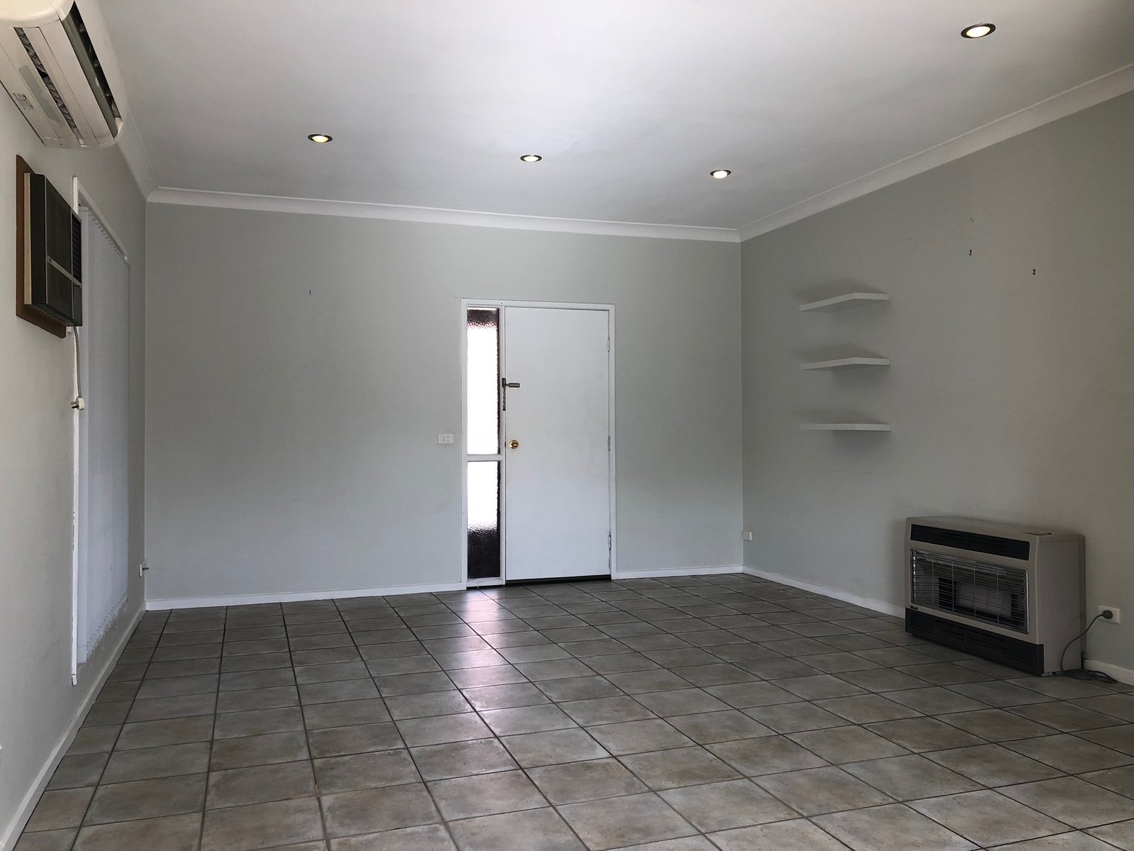 3/140 Benyon Street ALBURY 2