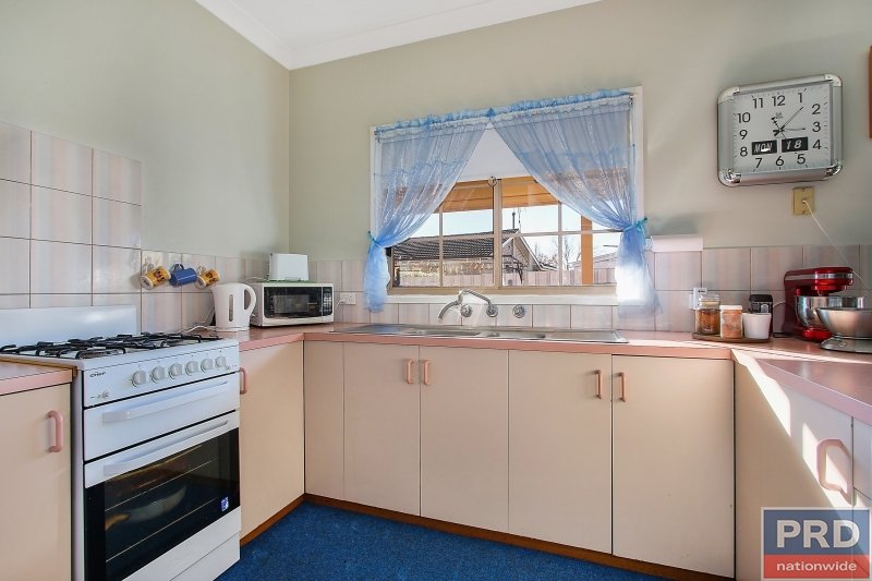 3/140 Benyon Street EAST ALBURY 2