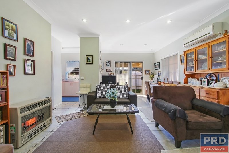 3/140 Benyon Street EAST ALBURY 4