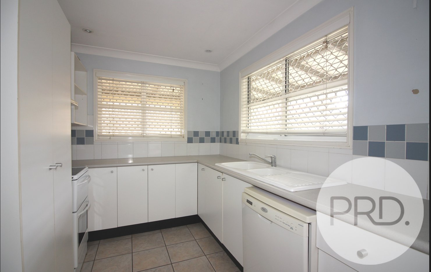 31/40 Blaikie Street  "The Avenues"  HENDRA 4