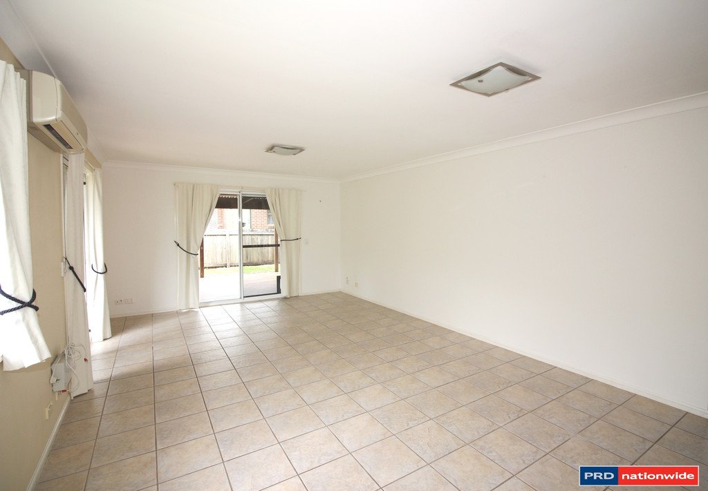 31/40 Blaikie Street  "The Avenues"  HENDRA 2