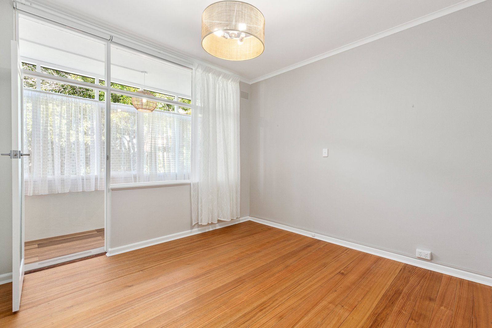 Gallery: 3/142 New Street