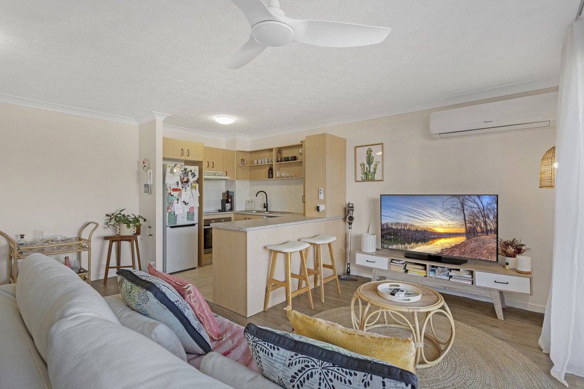 31/437 Golden Four Drive Tugun 3