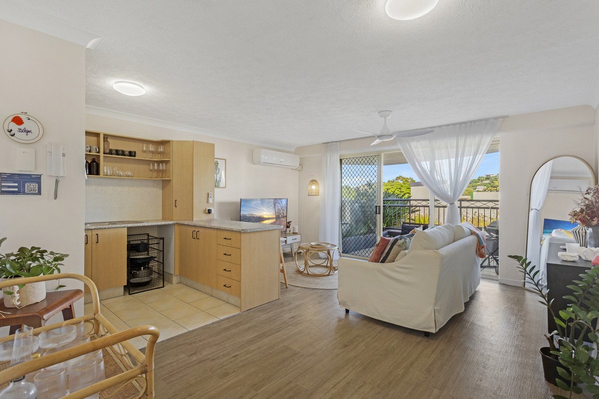 31/437 Golden Four Drive Tugun 4