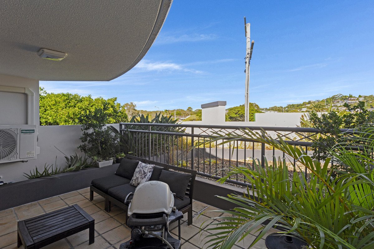 31/437 Golden Four Drive Tugun 7