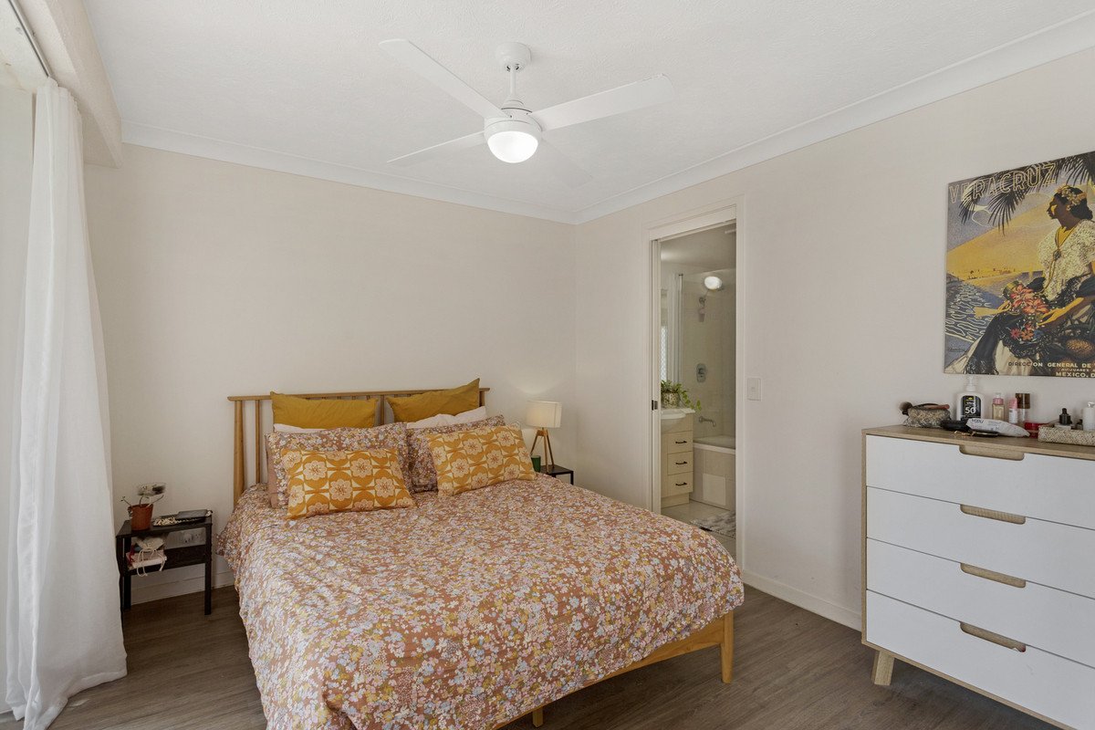 31/437 Golden Four Drive Tugun 8