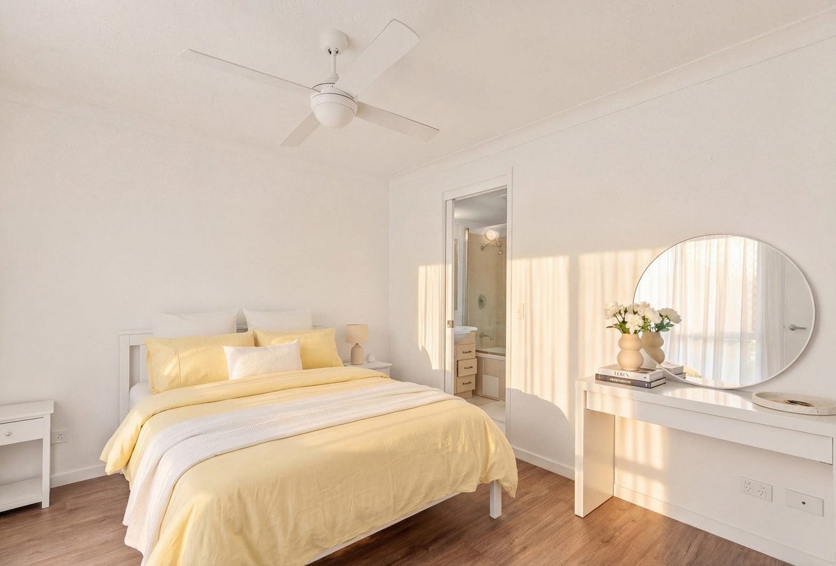31/437 Golden Four Drive Tugun 8