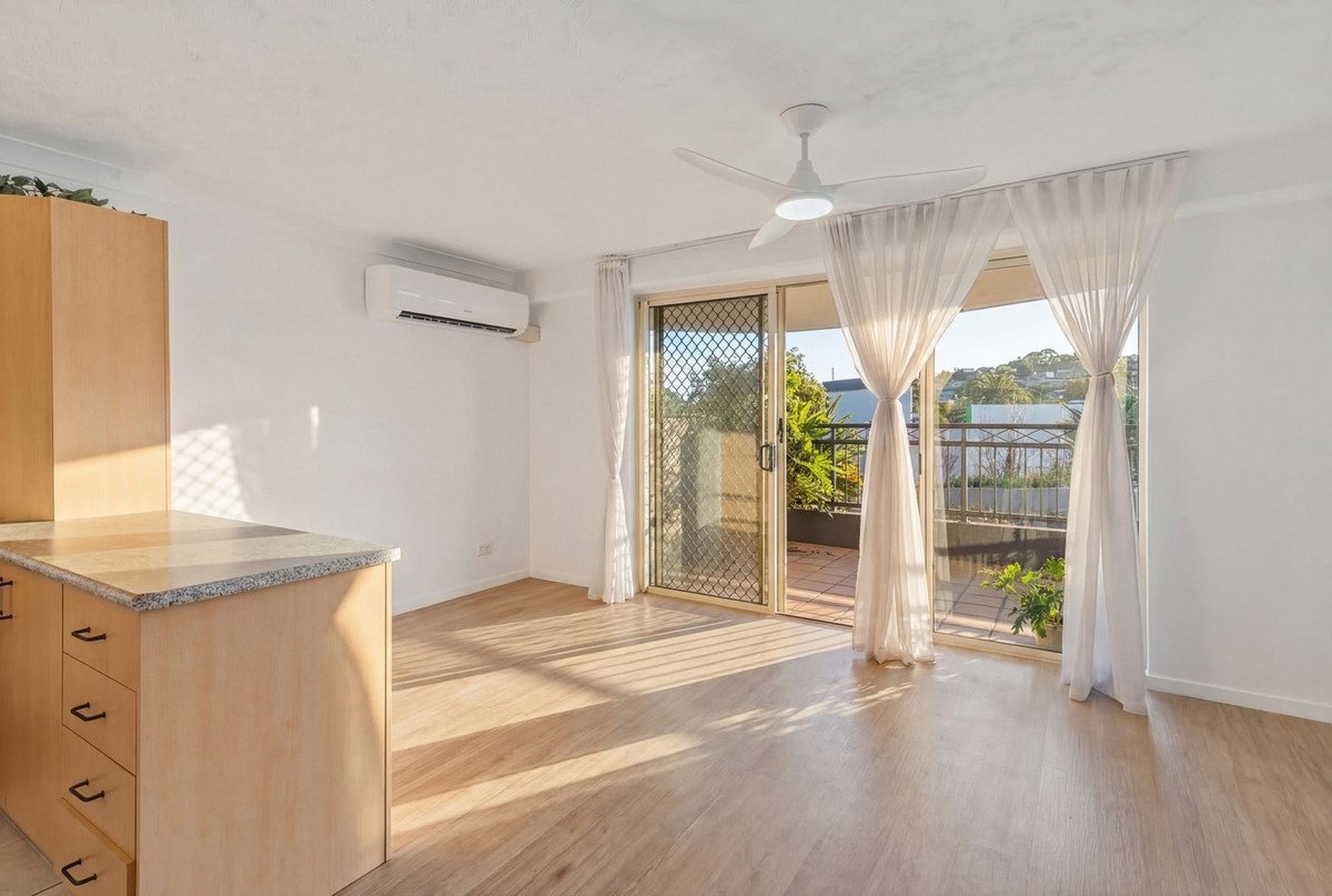 31/437 Golden Four Drive Tugun 9