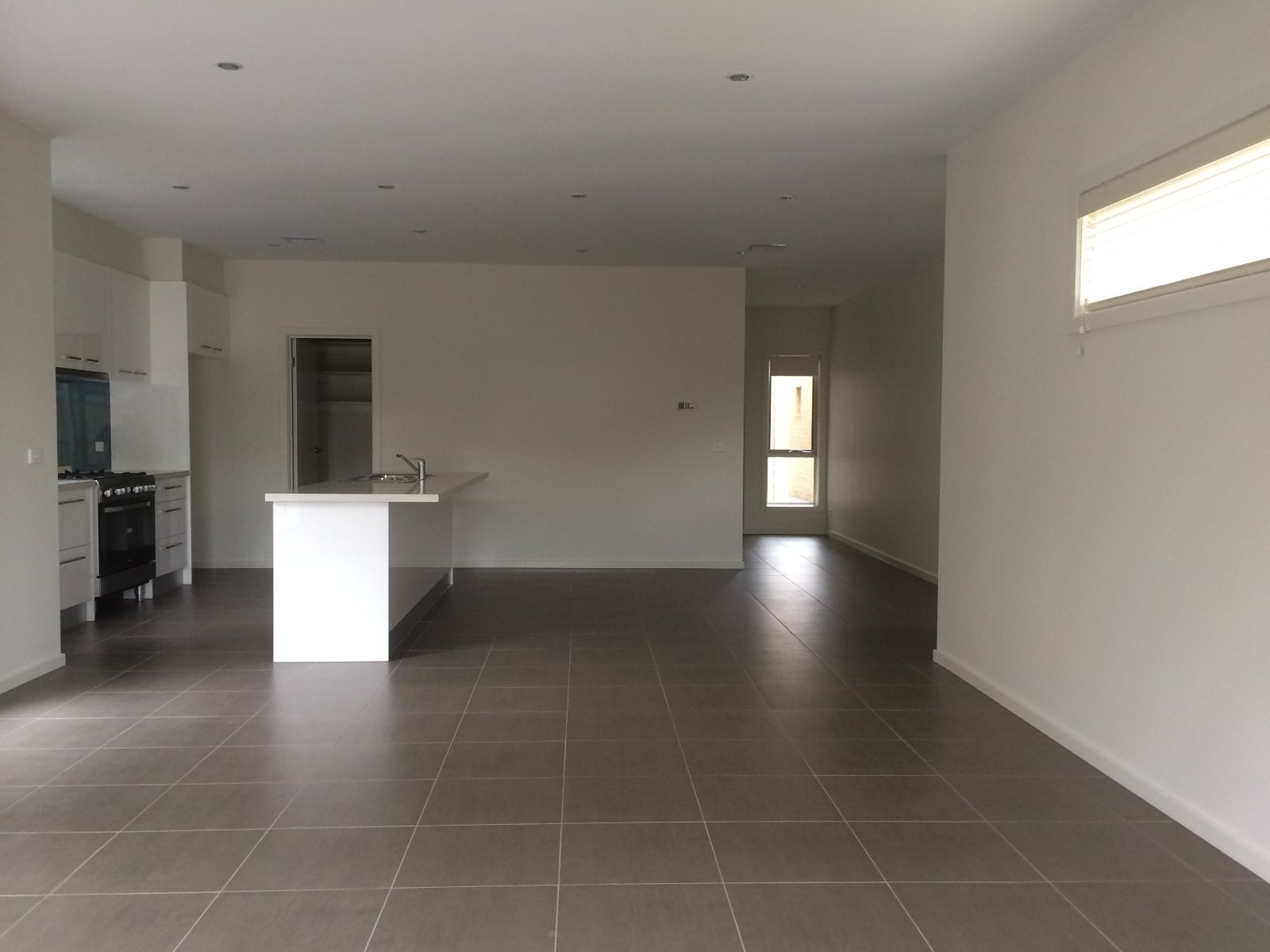 Gallery: 3/146 Roberts Street