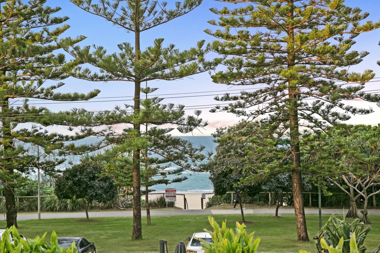 3/146 The Esplanade BURLEIGH HEADS 3