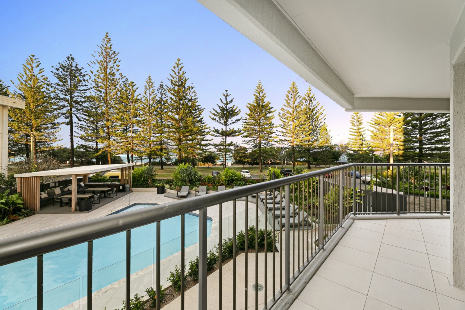 3/146 The Esplanade BURLEIGH HEADS 9