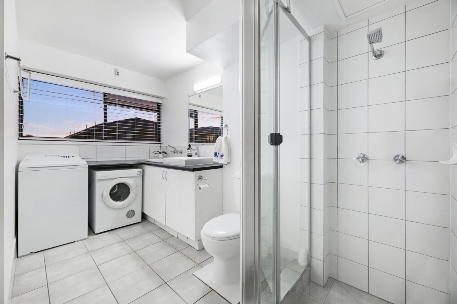 3/146 The Esplanade BURLEIGH HEADS 15