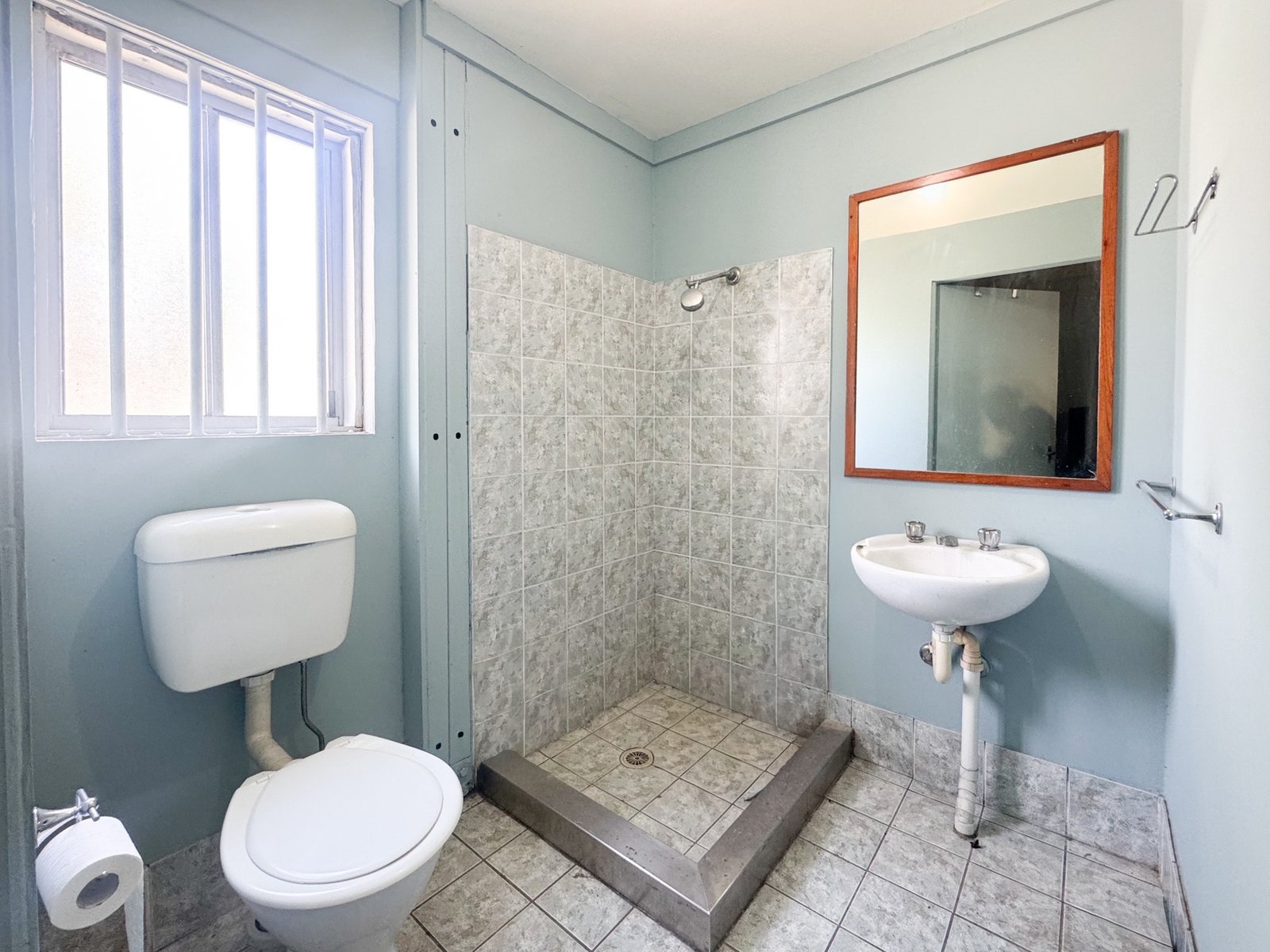 3/147 George Road SALAMANDER BAY 6