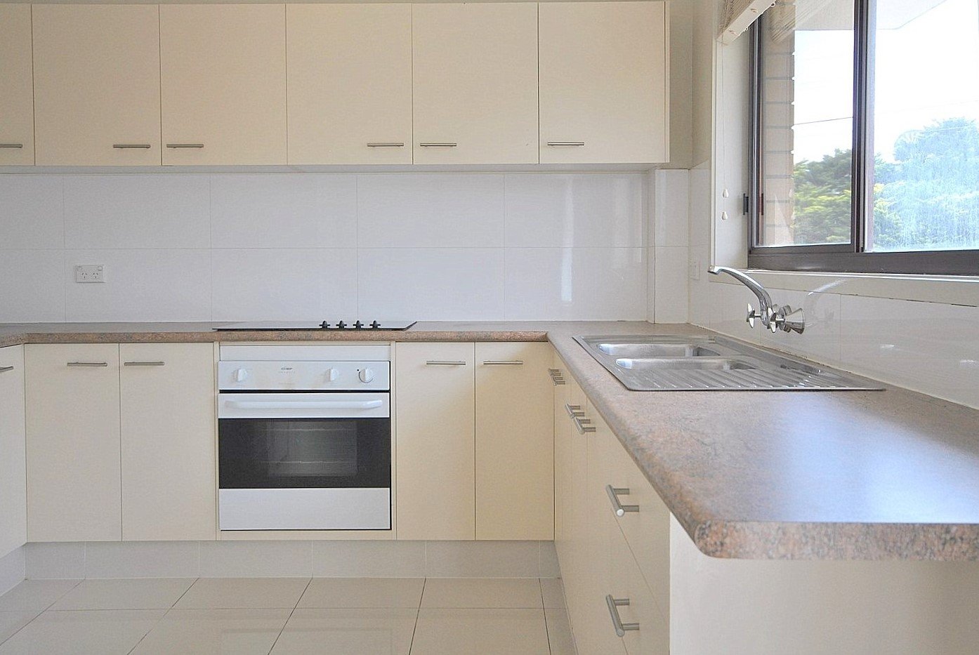 3/147 High Street SOUTHPORT 3