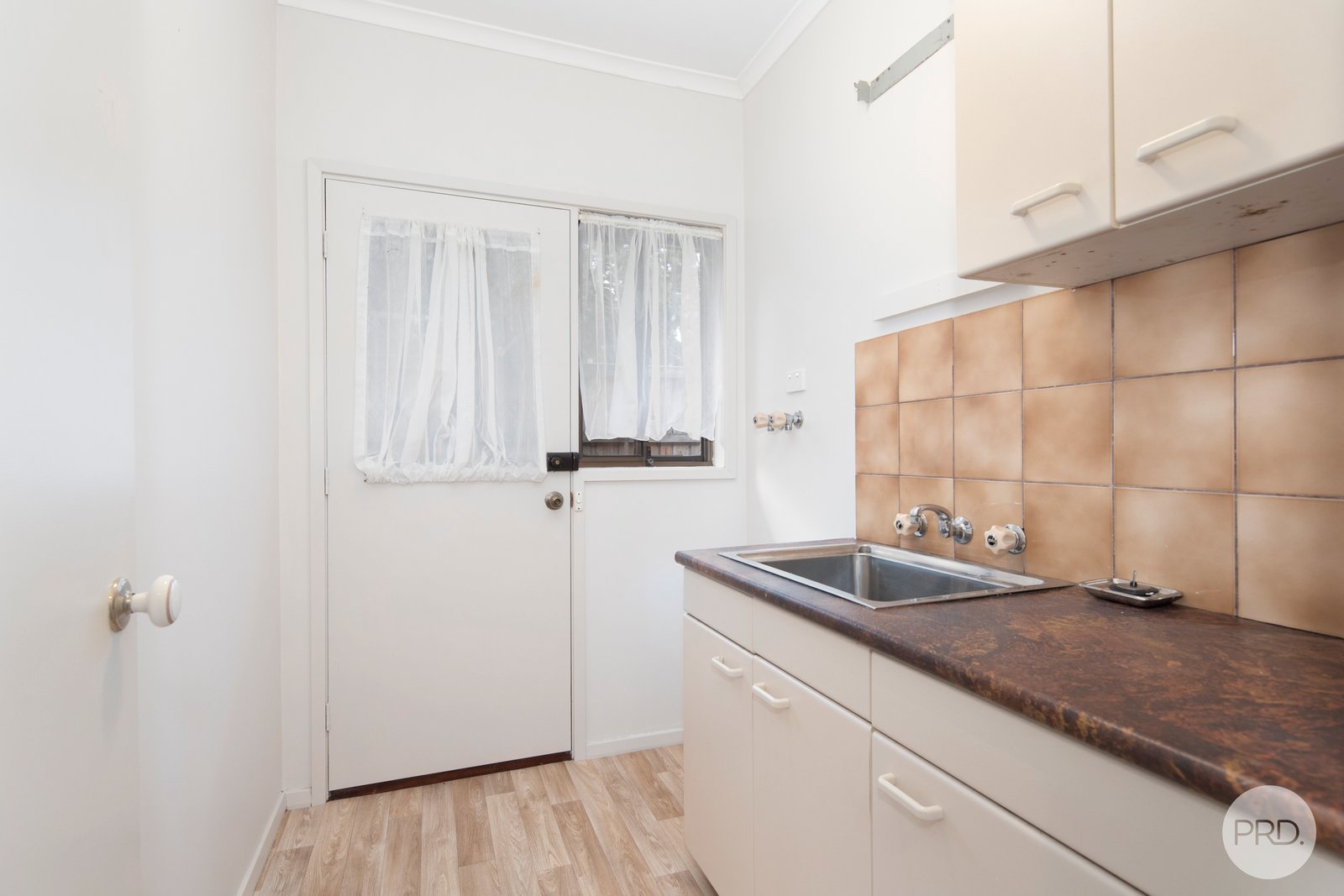 3/147 Wendouree Parade LAKE WENDOUREE 10