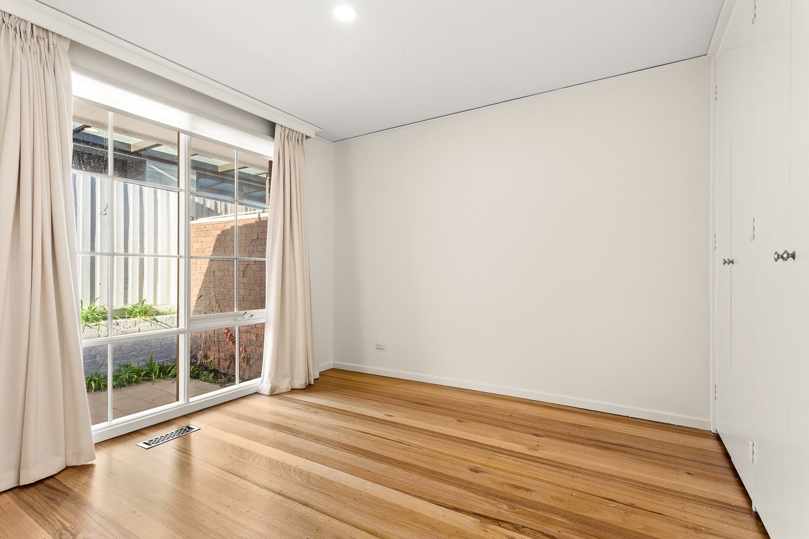 Gallery: 3/149 Church Street