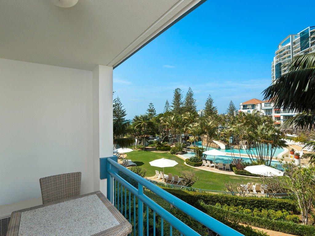 315-317/99 Griffith Street COOLANGATTA 1